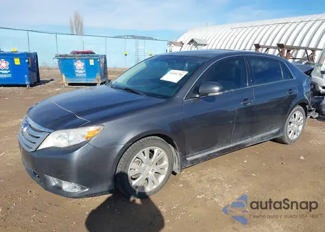 2011 Toyota Avalon z USA, uszkodzony, nr VIN 4T1BK3DB8BU376257